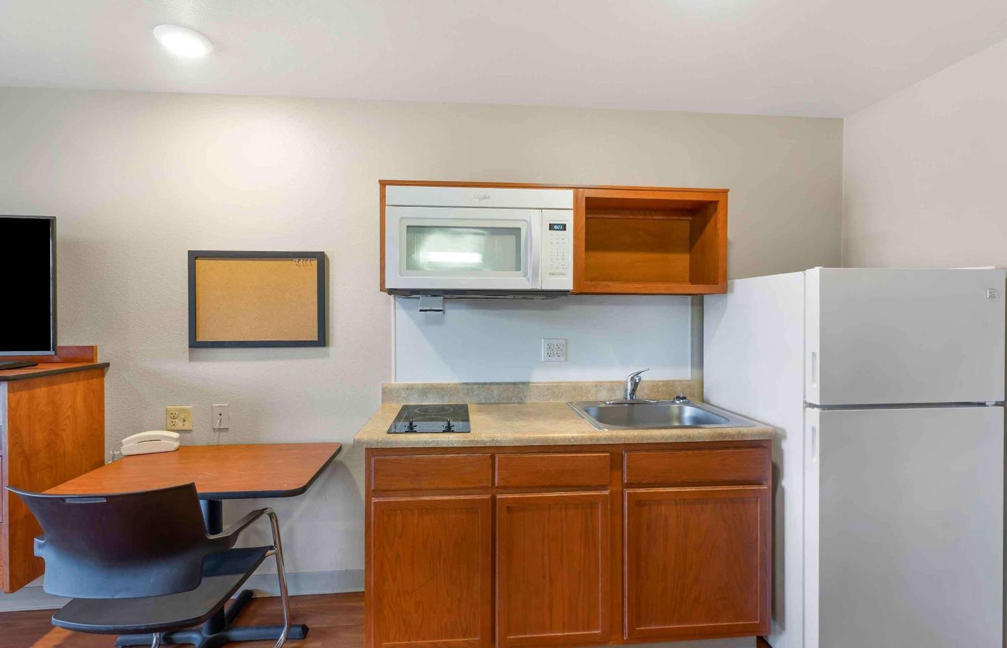 Extended Stay America Suites - Denver - Airport Аврора Экстерьер фото